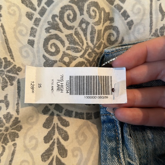Levi’s 70s high flare jeans from aritzia, brand new with tags on - Picture 5 of 5